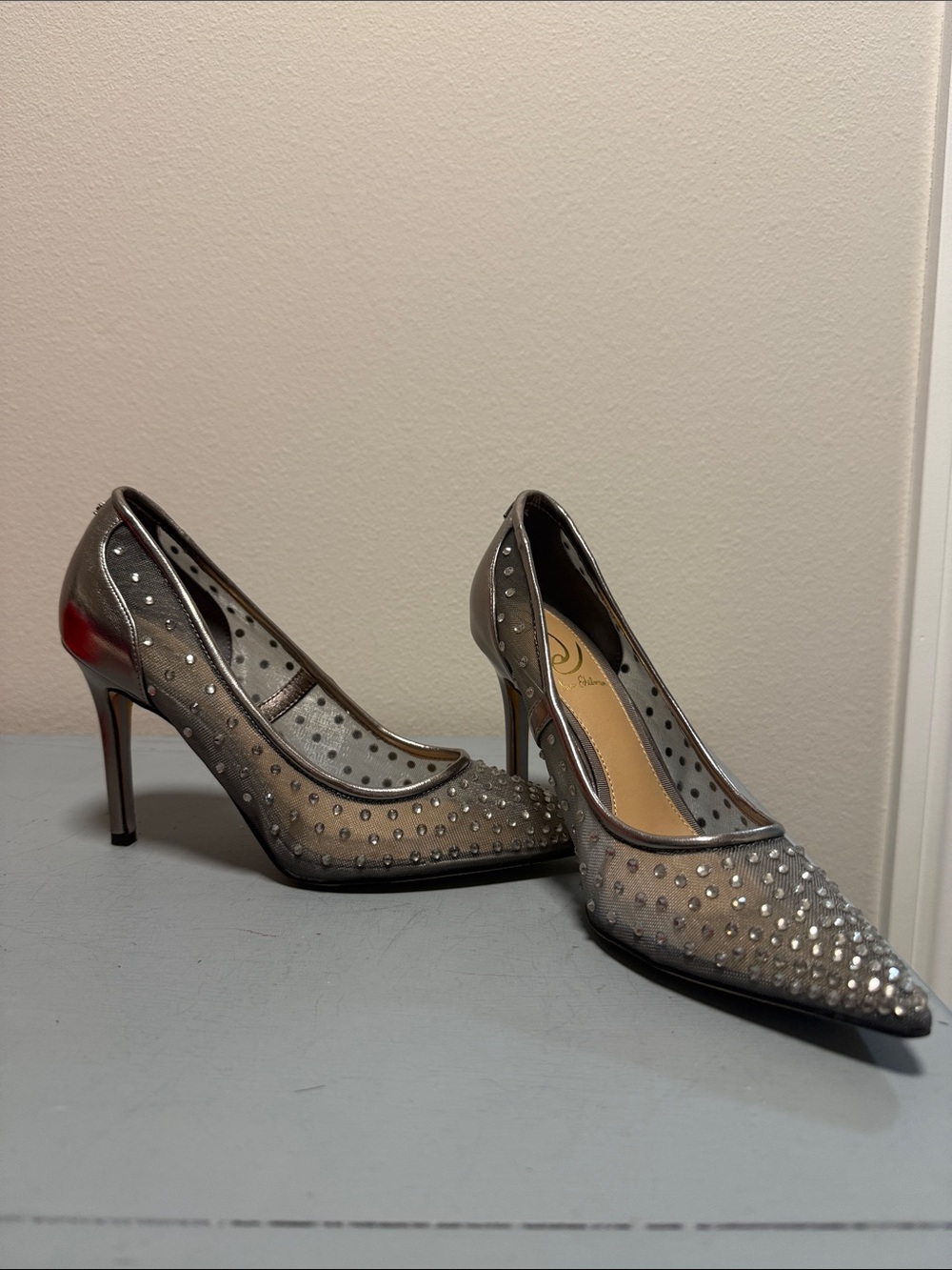 Gray heels